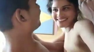 Nafsu Membara Bersama Devika Bhabhi