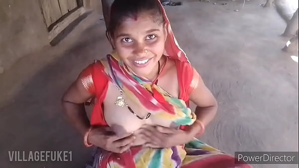 Radha Bhabhi Ka Gaon Mein Garam Chudai Ka Maza