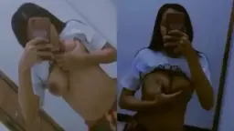 Gadis Muda Kirim Foto Sensual Terbaru