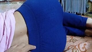Pria India Menggenjot Adik Perempuannya Yang Tertidur Lelap Di Ranjang