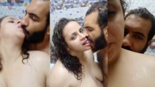 Video Seru Devar Bhabhi Mandi Di Kamar Mandi, Bikin Makin Panas