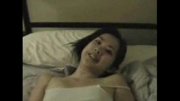 Pasangan Tiongkok Beraksi Di Ranjang