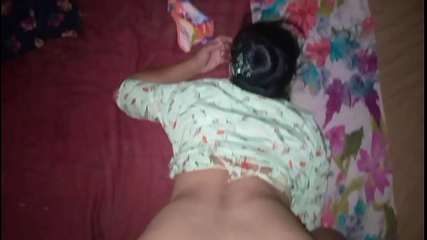 Desi Cewek Lagi Digebukin Sambil Moans