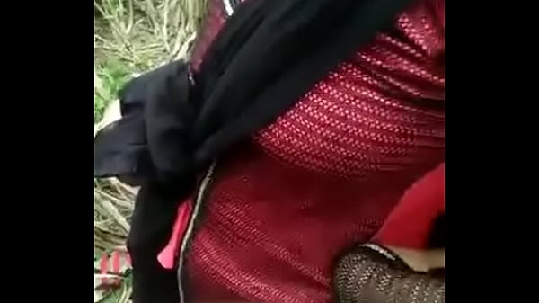 Judul Yang Lebih Vulgar, Seksi, Dan Erotis Dalam Bahasa Indonesia: “goyang Hot Dan Napsu Membara Dari Tanah Bollywood”