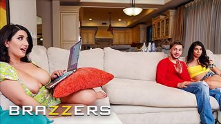 Sarah Arab Menggoda Pacar Temen Kosnya, Bobok Panas Di Belakang Tanpa Sepengetahuan Ceweknya – Brazzers