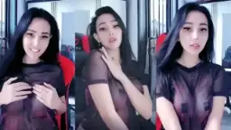 Pentingnya Kak Chikita Remas Susunya Biar Muncrat