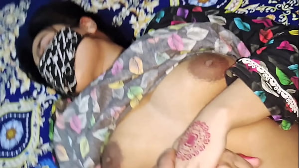 Ibu Tiriku Ngajarin Aku Soal Sex, Ngomong Kotor Bahasa Hindi, Erangan Liar, Ngewe Panas.