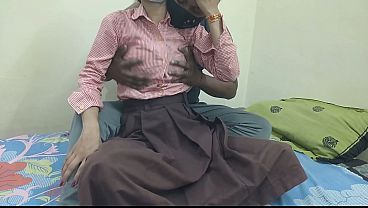 Cewek Kuliahan India Digebukin Pacar Di Kosan, Crot Penuh Memek Basah.