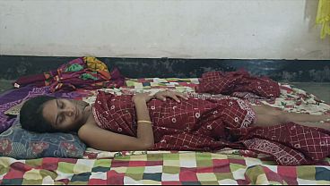Desi Bhabhi Digebek Tetangga Sampe Meraung Kejang