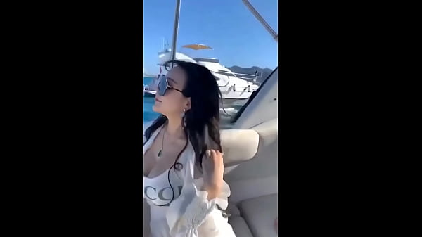 Cewek China, Kayaknya Sih Gitu, Bikin Greget Banget.