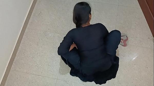 Cewek Pembantu India Desi Lagi Digenjot Sama Majikan, Suara Hindi Jelas Banget