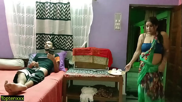 Nonton Bokep India Panas, Cewek Abg Digarap Tante Seksi, Suara Hindi Jelas Bikin Makin Greget!