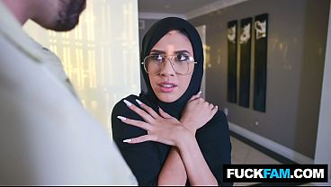 Hijab Virgin Loophole Angel Del Rey, Siap Digilas Kontol Kasar