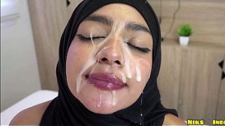 Ngentotin Cewek Hijab Abg Sampe Crot Di Dalem