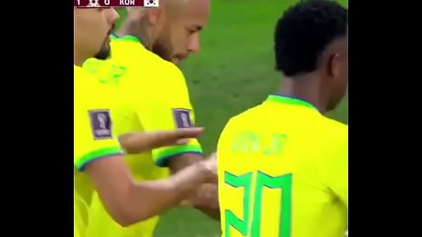 Brasil Ngebokong Korea Live!!! Neymar Dan Gengnya Pesta Liatin