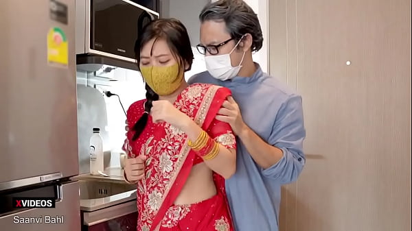 Bokep India, Anak Tiri Bongsor Godain Kontol Gede Bapak Tiri! (suara Hindi)