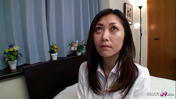 Ibu Tiri Jepang Montok Godain Kamu Buat Ngentot Dan Creampie Di Film Jav Tanpa Sensor.