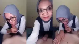 Mutia Copot Hijab, Ngewe Pakai Kontol Pacar Sampe Becek.