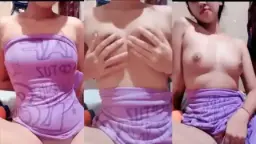 Siswi Seksi Goyangin Body Sambil Buka-bukaan, Bikin Ngilu!