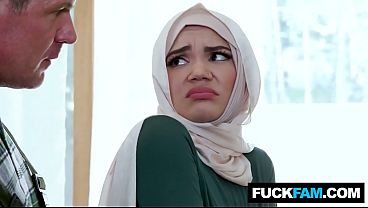 Wtf Cewek Hijab Imut Ngentot Pertama Kali Sama Tukang Ledeng Naudi Nala, Jason Sarcinelli