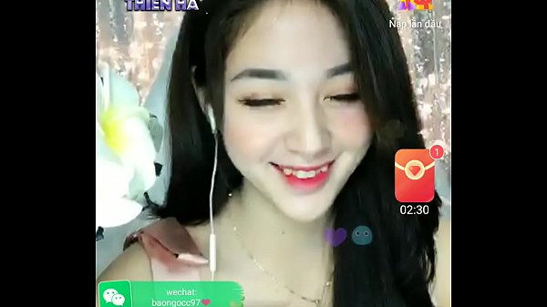Cewek Asia Goyang Panas Di Uplive Bikin Greget