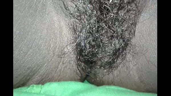 4 Cewek Desi Crot Di Bulu Becek Saling Jilat