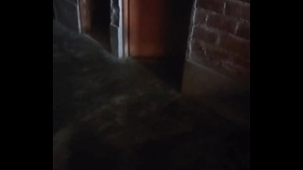 Gue Dikasih Masuk Rumah Sama Ibu Muda Seksi, Bayar Pakai Duit.