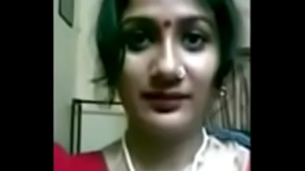 Desi Istri Bengali Montok Seksi Dengan Dada Besar Bikin Nafsu