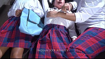 Cerita Panas Kakak Tiri India Dan Adik Tiri Ngentot Bareng Di Kamar