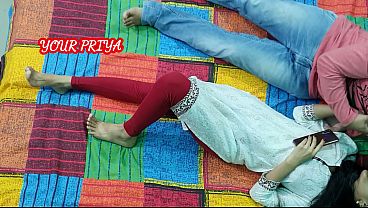 Kakak Tiri Muda Pertama Kali Ngewe Sama Adik Tiri, Rekaman Amatir Pake Suara Hindi