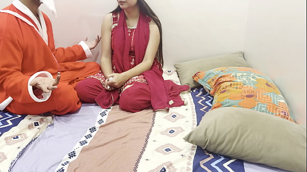 Tahun Baru 2026, Video Bokep Paling Hot Dengan Dirty Talk Bahasa Hindi, Roleplay Saarabhabhi, Sangek Berat Sama Santa.