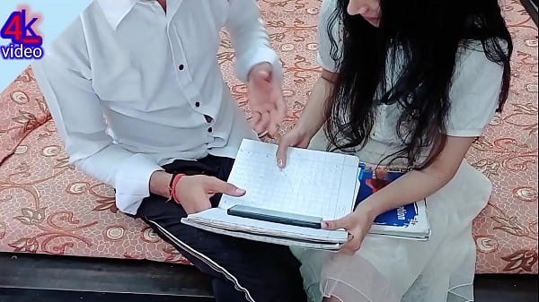 Mahasiswa India Ngewe Desi Pakai Bahasa Hindi Bikin Muncrat