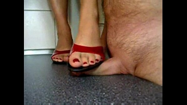Bhabhi India Seksi Injak-injak Kontol Si Devar Sampai Mampus