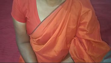 Ngentot Sendiri, Muka Memelas Sambil Mainin Memek Basah