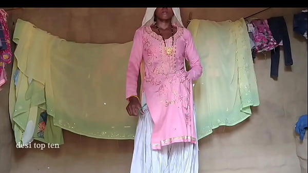 सेक्सी बीवी ने पहले जोरदार चाटा फिर मोटे लंड से देसी चूत चोदी – देसी हिंदी सेक्सी वीडियो