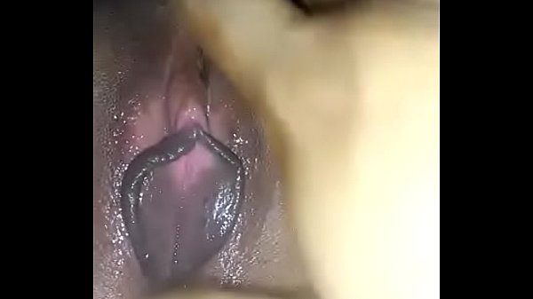 Cewek India Lagi Mainin Diri Sendiri Di Kamar, Nafasnya Berat, Siap Digebukin.