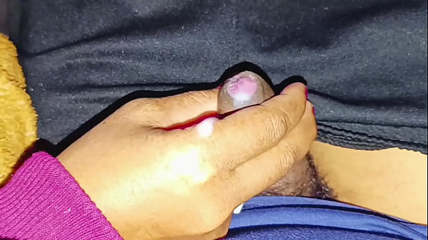 Tanteku Doyan Kontol Mungil, Ngeces Liat Anunya Kecil Tapi Mantap.