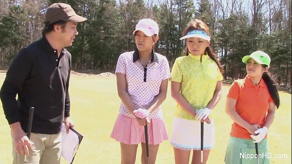 Cewek Cewek Abg Asia Main Golf Telanjang, Mulus Pol Polan, Bikin Greget.