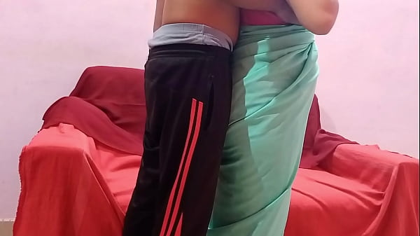 Naukarani Ki Jawaan Beti Ko 500 Rupaye Ka Lalach Dekar Choda, Garam Awaaz Mein Chudai Ki Cheekhein, Xxx Maid Sex Hindi Mein.