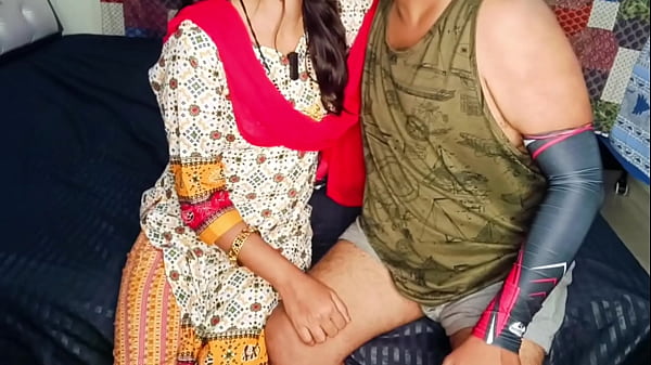 Mami Ko Paise Kamane Ka Ganda Tarika Sikhakar Bhanje Ne Ghus Ke Chod Diya